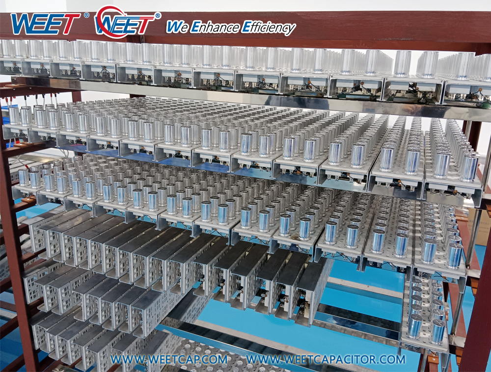 WEET-CD136-CD135-Big-Size-High-Capacitance-Aluminum-Electrolytic-Capacitors-Manufacturer-Chinese.jpg
