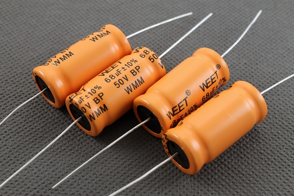 WEET WMM 68uF 50V Coupling Aluminium Electrolytic Bipolar Capacitors