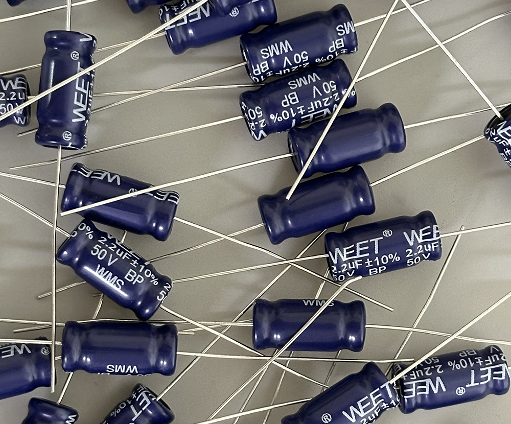 WEET-WMS-BP-Axial-Non-polar-Aluminum-Electrolytic-Capacitors-for-Speaker.jpg